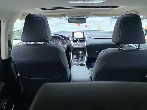 Used 2017 Lexus NX 300h AWD image 11