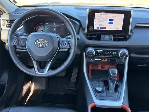 Used 2024 Toyota RAV4 Adventure image 21