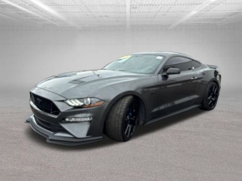Used 2019 Ford Mustang GT Premium w/ Equipment Group 401A RWD image 41