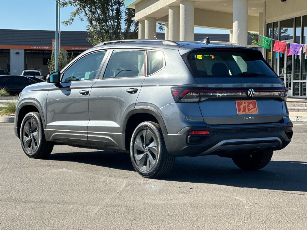 Used 2025 Volkswagen Taos S FWD image 3