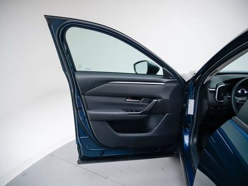 Used 2025 MAZDA CX-50 AWD 2.5 S w/ Premium Package image 11