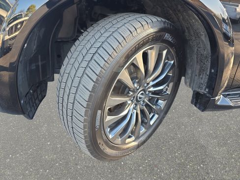 Used 2021 Nissan Armada Platinum w/ Captain's Chairs Package image 31