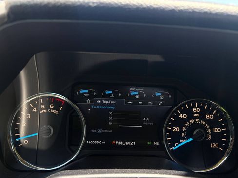 Used 2016 Ford F150 Lariat w/ Equipment Group 501A Mid AWD/4WD image 25