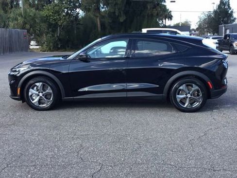 Certified 2022 Ford Mustang Mach-E Select w/ Comfort/Technology Package image 8