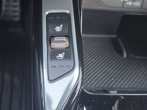 Certified 2025 Kia Sorento SX Prestige w/ Olive Brown Leather Package image 29