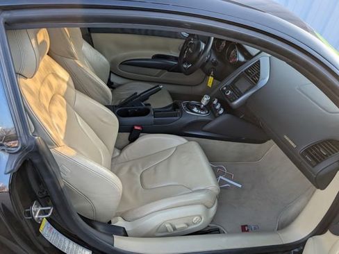 Used 2008 Audi R8 V8 image 16