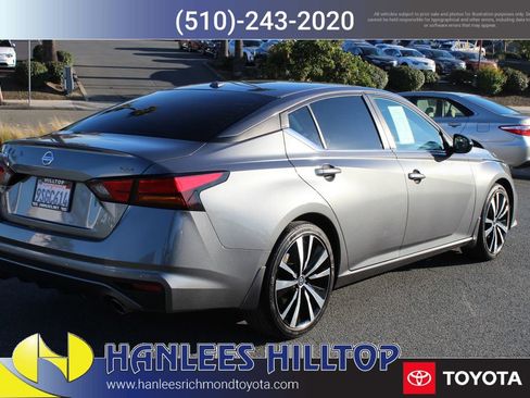 Used 2022 Nissan Altima 2.5 SR image 7