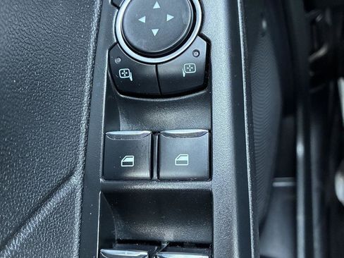 Used 2023 Ford Escape ST-Line AWD/4WD image 18
