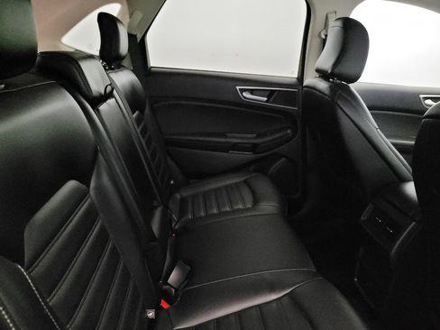 Used 2024 Ford Edge SEL AWD/4WD image 19