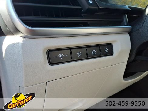 Used 2025 Kia Telluride S image 20