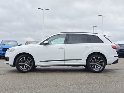 Used 2022 Audi Q7 3.0T Premium Plus AWD/4WD image 27