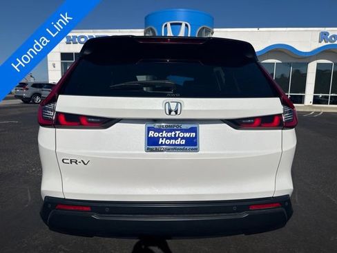 Used 2024 Honda CR-V EX-L image 6