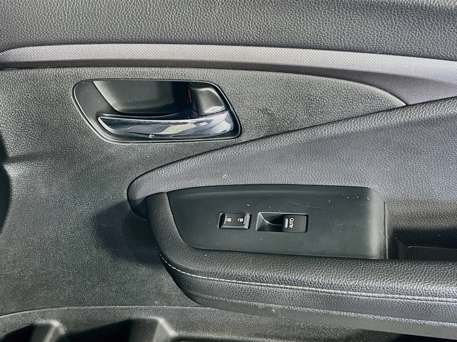 Used 2023 Honda Ridgeline RTL-E image 32