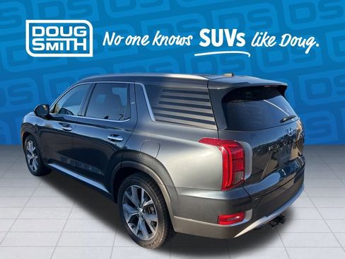 Used 2020 Hyundai Palisade SEL w/ Premium Package image 3