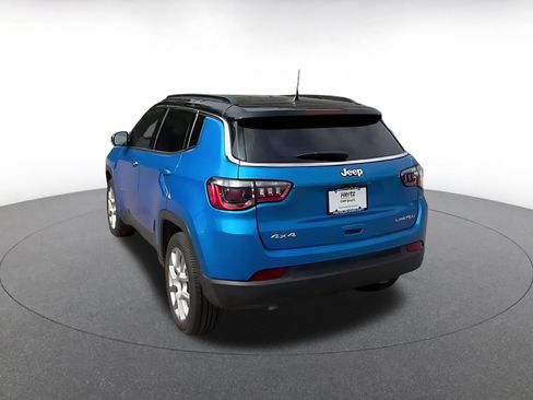 Used 2025 Jeep Compass Limited AWD/4WD image 11