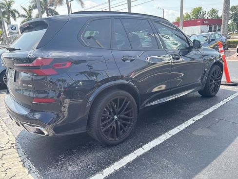 Used 2024 BMW X5 sDrive40i w/ M Sport Package RWD image 10