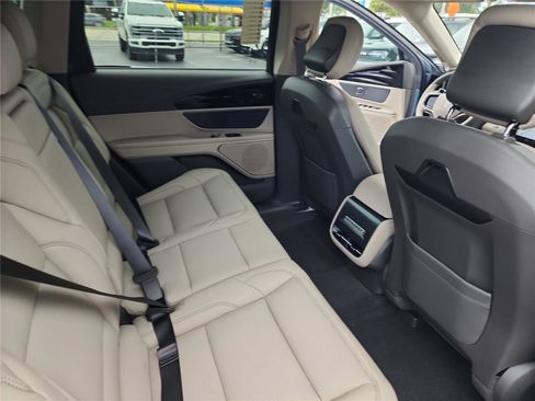New 2025 Lincoln Nautilus Premier image 20