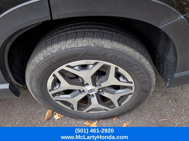 Used 2022 Subaru Forester Premium AWD/4WD image 9