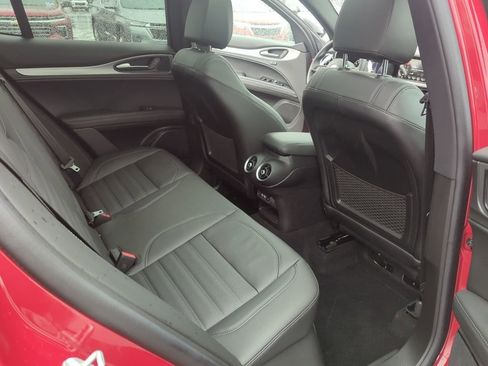 Used 2025 Alfa Romeo Stelvio Sprint w/ Veloce Package image 21