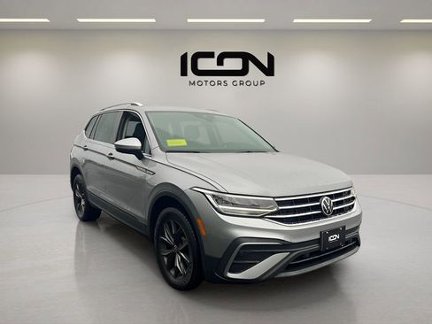 Used 2023 Volkswagen Tiguan SE image 7