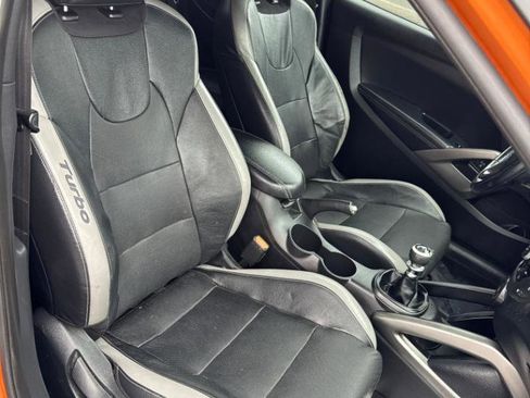 Used 2016 Hyundai Veloster Turbo image 15