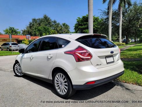 Used 2012 Ford Focus Titanium image 9