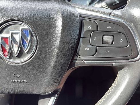 Used 2023 Buick Encore GX Select AWD/4WD image 10