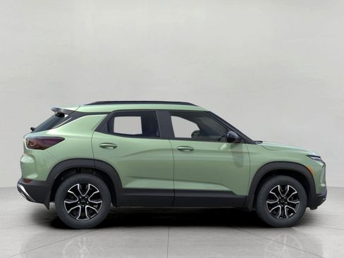 New 2026 Chevrolet TrailBlazer ACTIV w/ Convenience Package FWD image 5