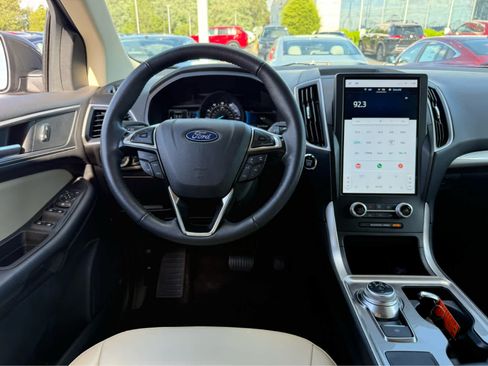 Used 2024 Ford Edge SEL AWD/4WD image 22