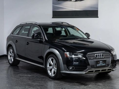 Used 2013 Audi A4 Premium w/ Convenience Pkg image 2