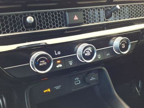 Used 2024 Honda Civic Sport image 28