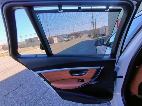 Used 2017 BMW 330i xDrive Wagon image 65