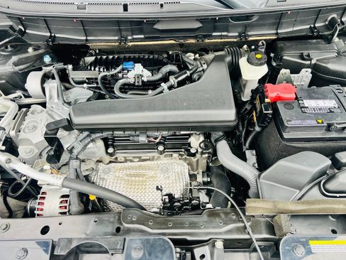 Used 2020 Nissan Rogue S w/ Special Edition Package image 11