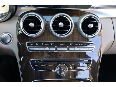 Used 2015 Mercedes-Benz C 300 Sedan image 26