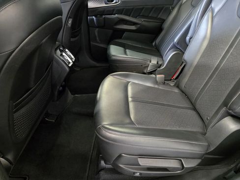 Used 2021 Kia Sorento SX image 13