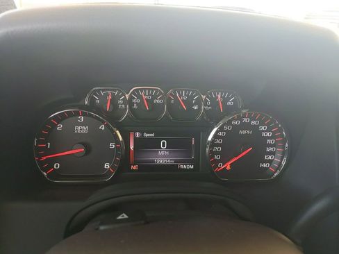 Used 2015 GMC Yukon SLT w/ Open Road Package AWD/4WD image 31