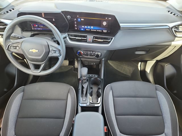Used 2026 Chevrolet TrailBlazer LS AWD/4WD image 16