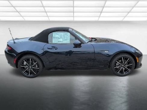 New 2025 MAZDA MX-5 Miata Grand Touring image 27