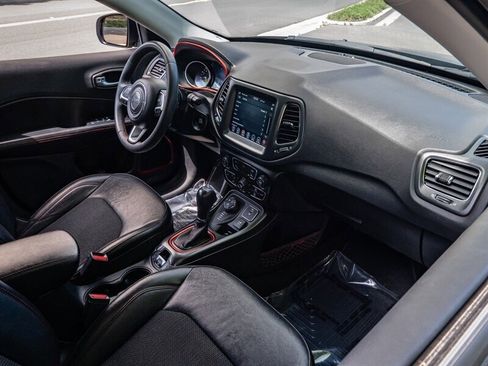 Used 2021 Jeep Compass Trailhawk image 34