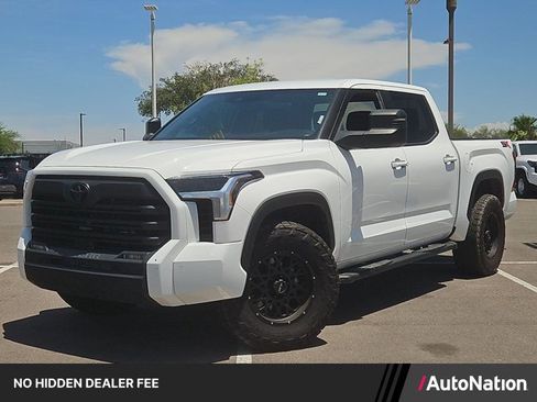 Used 2025 Toyota Tundra SR5 w/ SR5 Convenience Package AWD/4WD image 1