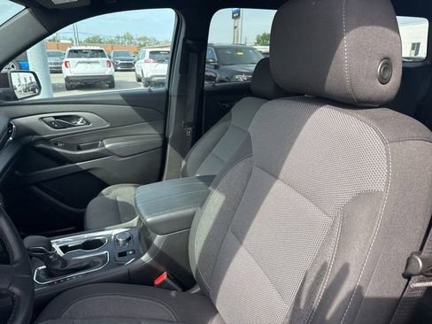 Certified 2023 Chevrolet Traverse LT AWD/4WD image 12