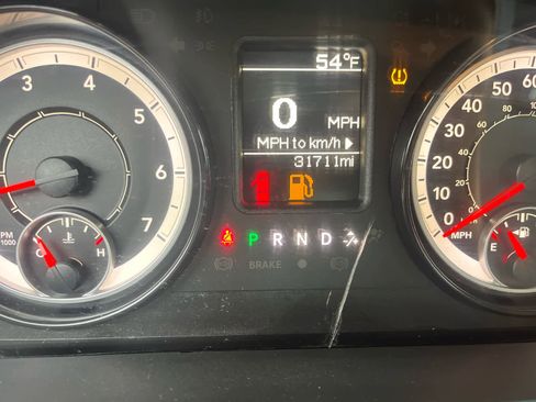 Used 2018 RAM 1500 Express image 13