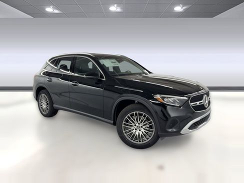 Certified 2026 Mercedes-Benz GLC 300 image 7