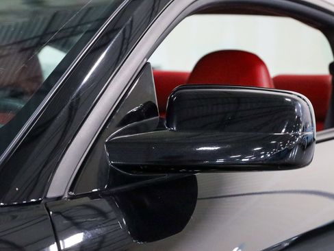 Used 2005 Ford Mustang GT RWD image 30