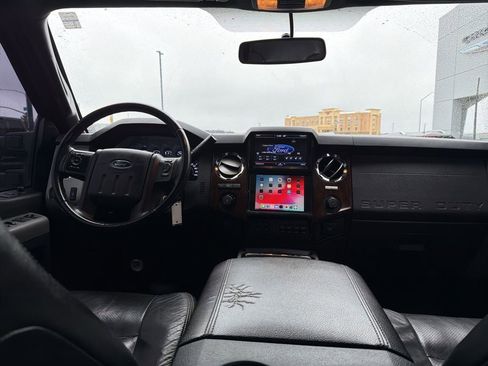 Used 2013 Ford F250 Lariat w/ Lariat Ultimate Pkg image 37