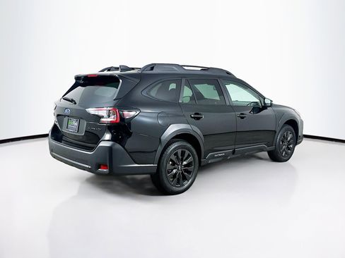 Used 2025 Subaru Outback Onyx Edition AWD/4WD image 9