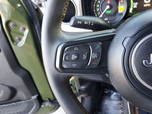 Used 2024 Jeep Wrangler Unlimited AWD/4WD image 30