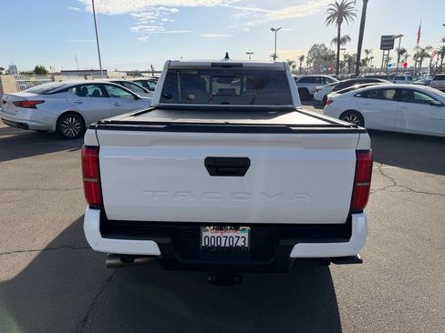 Used 2024 Toyota Tacoma TRD Sport w/ TRD Sport Upgrade Package RWD image 5