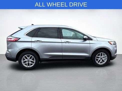 Certified 2024 Ford Edge SEL w/ Convenience Package image 2