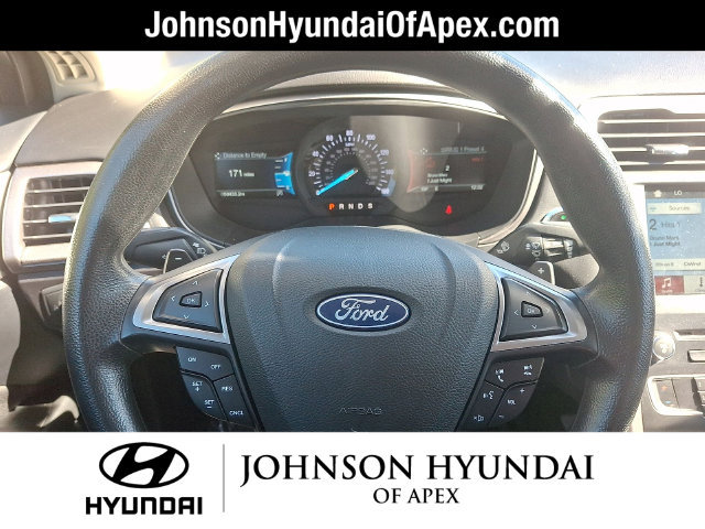 Used 2018 Ford Fusion SE w/ Fusion SE Technology Package FWD image 24